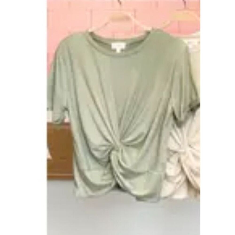 If She Loves Front Tie Tee